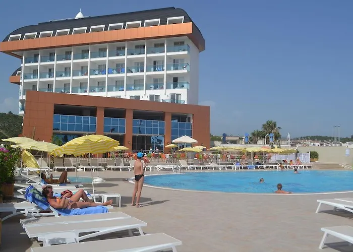 Hotel Throne & Manavgat